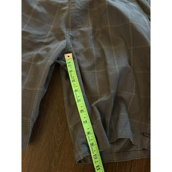 O’Neill Gray Plaid Shorts Size 36 - Picture 7 of 7
